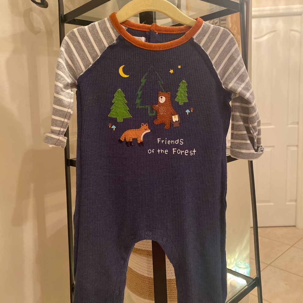 Adorable Friends of the Forest one piece outfit 6/9 months